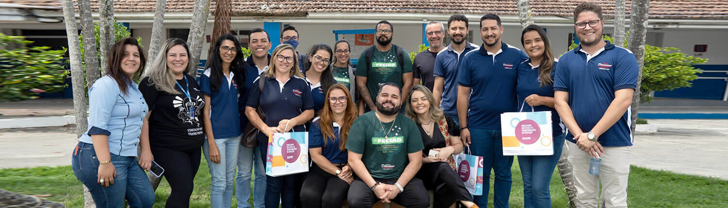banner Como integrar professores novatos na rotina escolar